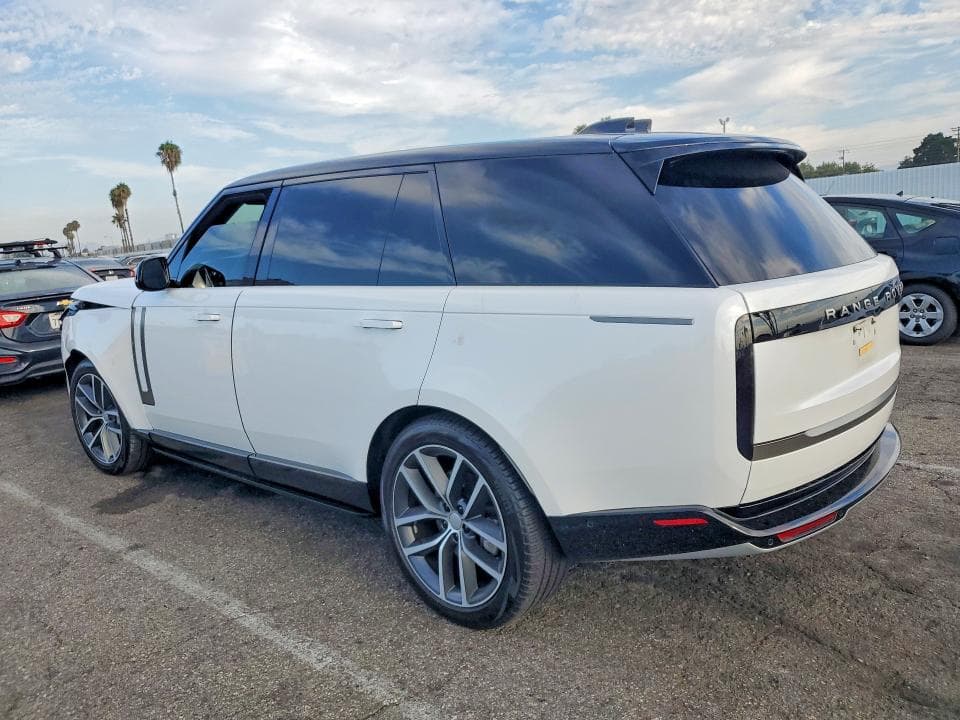 2024 LAND ROVER RANGE ROVER SE 2