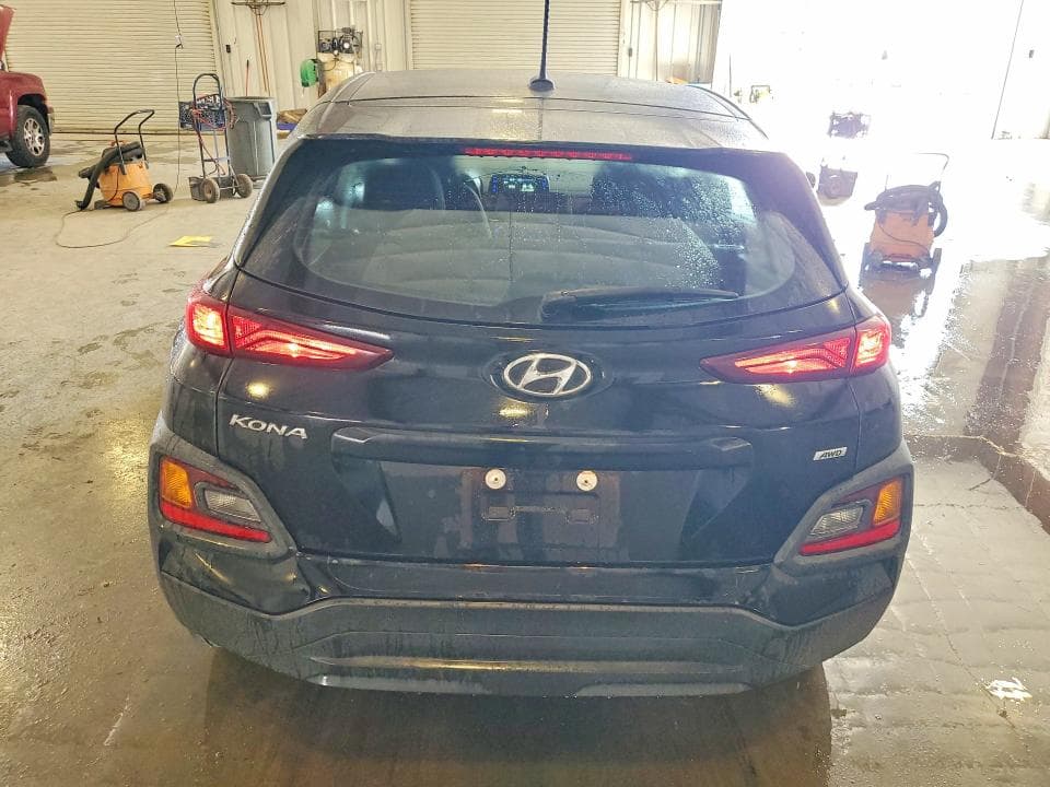 2021 HYUNDAI KONA SE 6