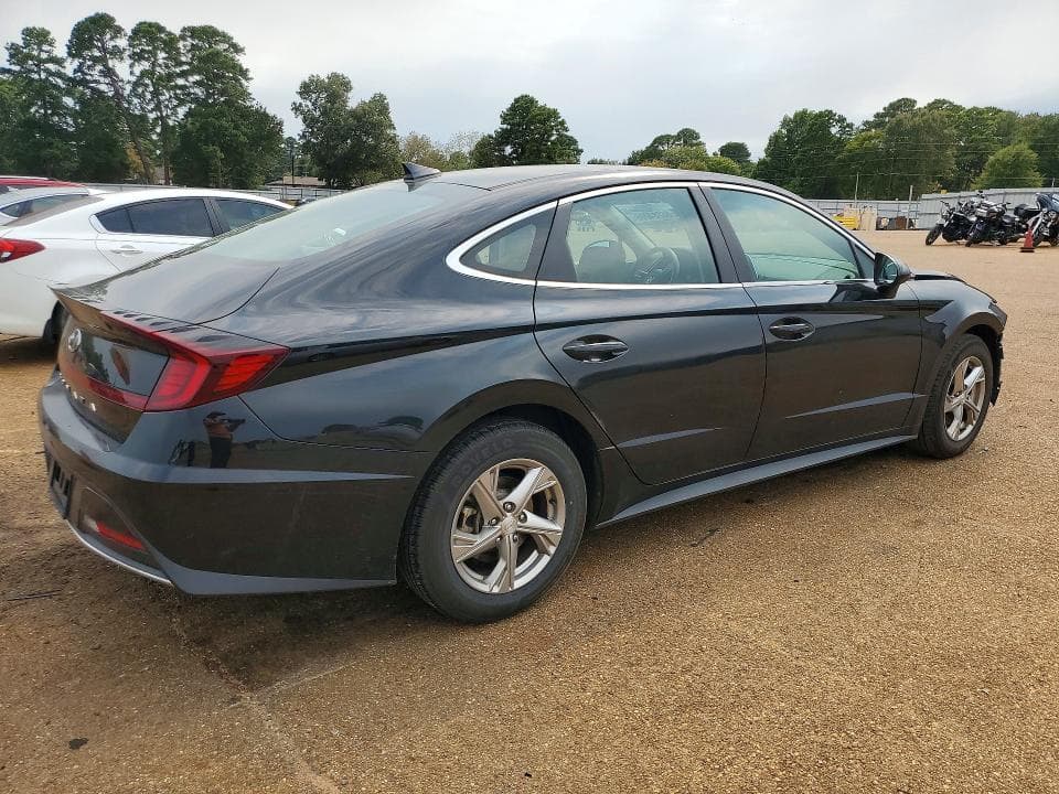 2021 HYUNDAI SONATA SE 3