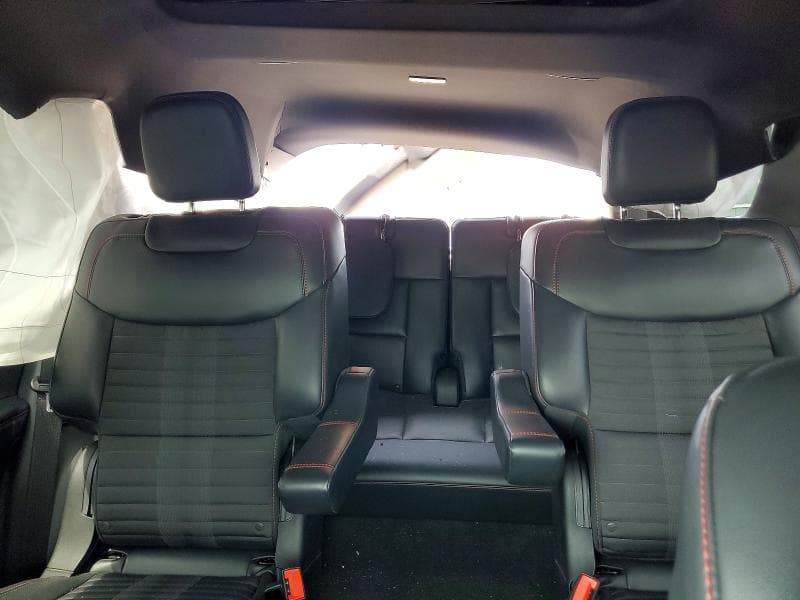 2025 FORD EXPLORER ST-LINE 10