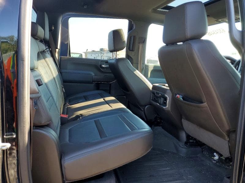 2020 GMC SIERRA K3500 DENALI 10