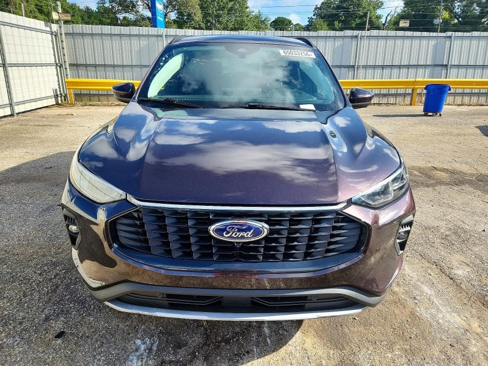 2023 FORD ESCAPE 5