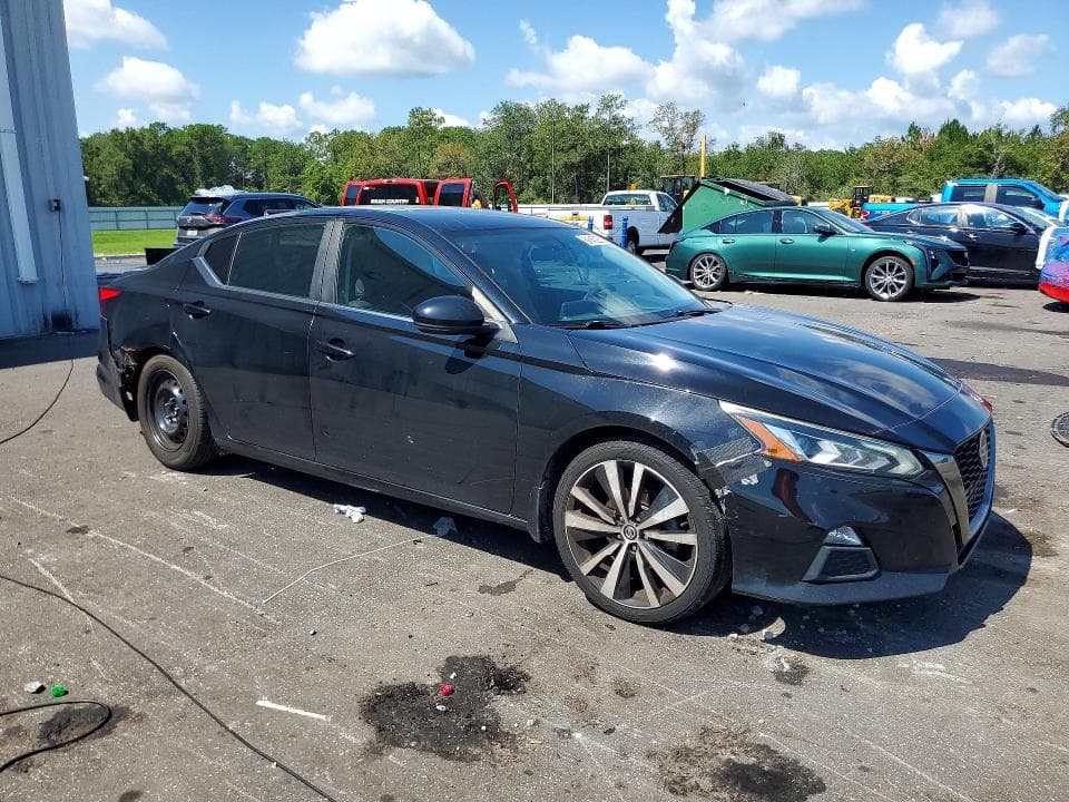 2019 NISSAN ALTIMA SR 4