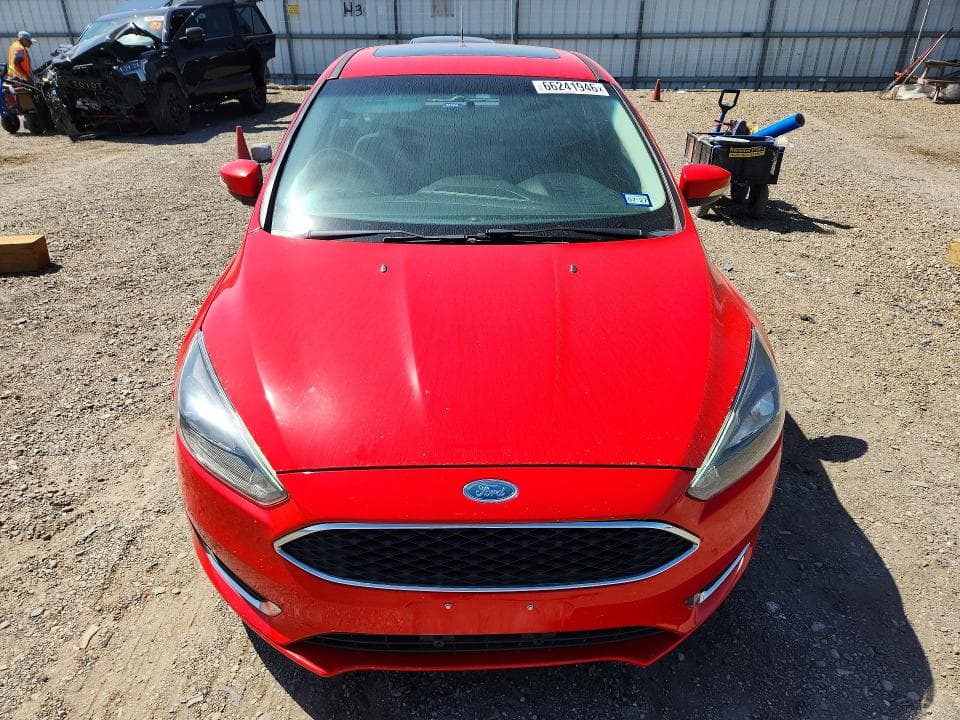 2017 FORD FOCUS SEL 5