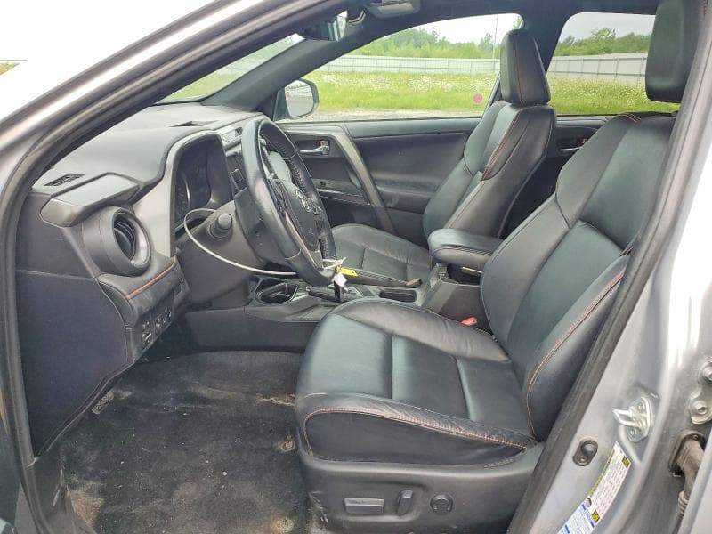 2017 TOYOTA RAV4 SE 7