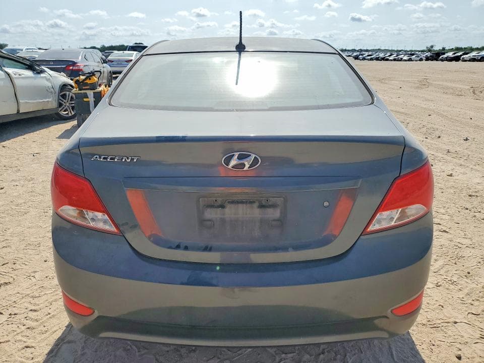 2017 HYUNDAI ACCENT SE 6