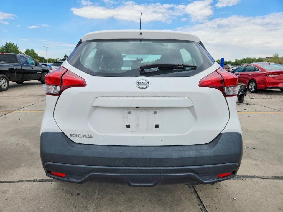 2018 NISSAN KICKS S 6