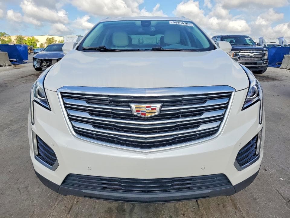 2017 CADILLAC XT5 LUXURY 5