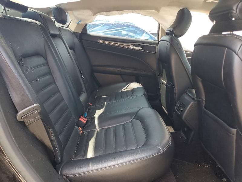 2017 FORD FUSION SE 10