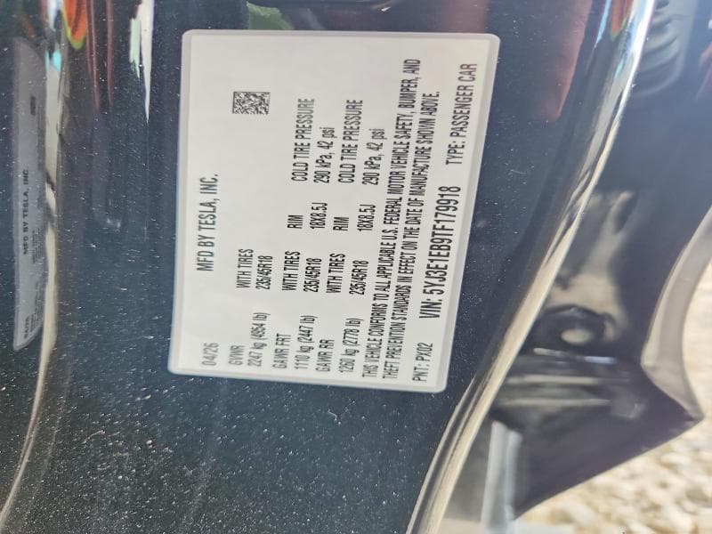 2026 TESLA MODEL 3 12