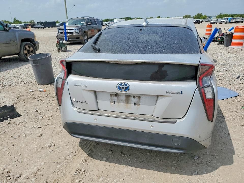 2018 TOYOTA PRIUS FOUR 6