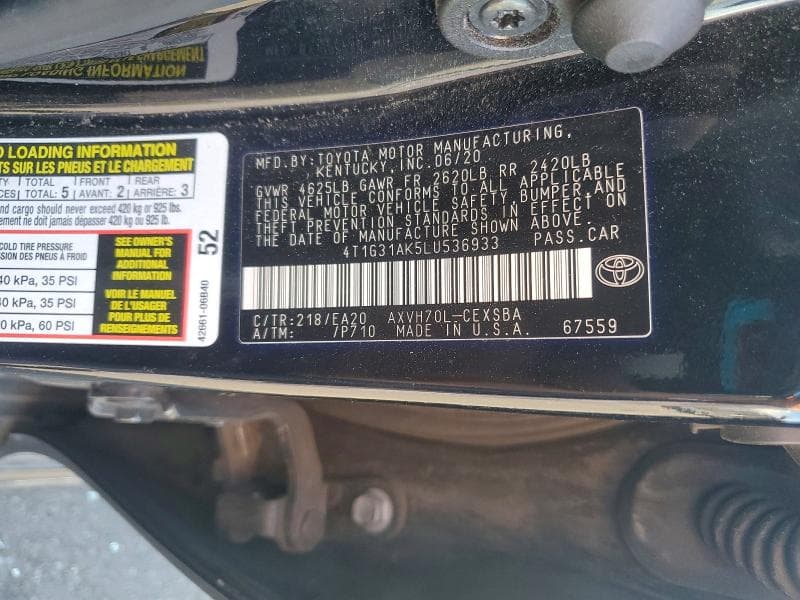 2020 TOYOTA CAMRY SE 12