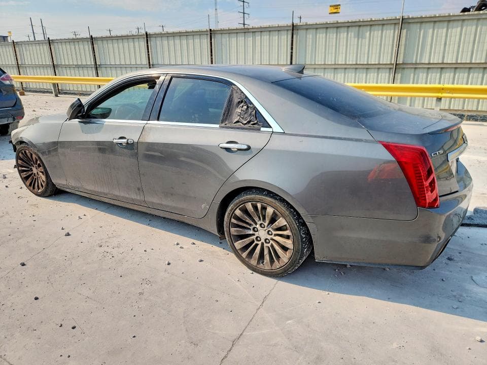 2017 CADILLAC CTS LUXURY 2