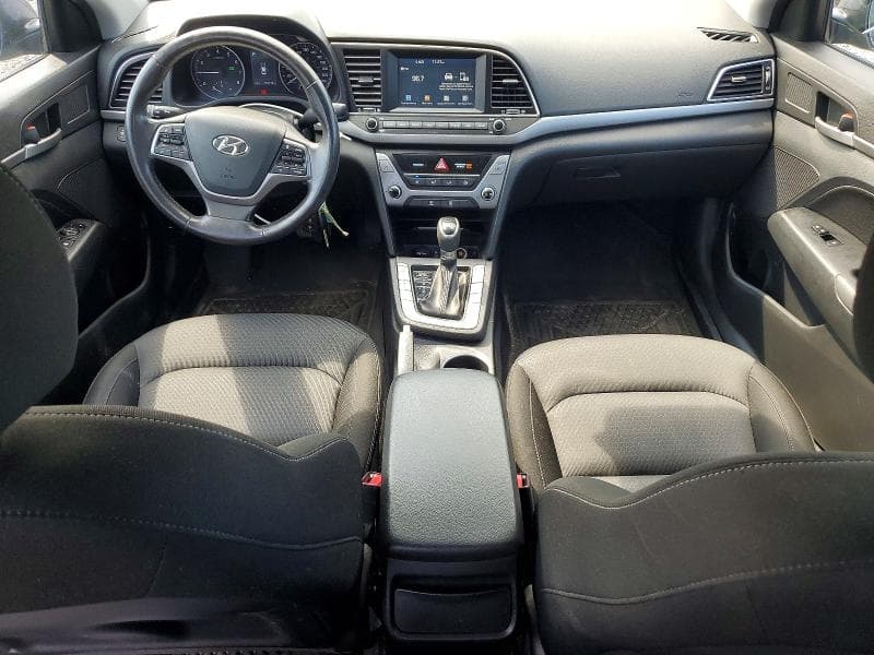 2018 HYUNDAI ELANTRA BASE 8