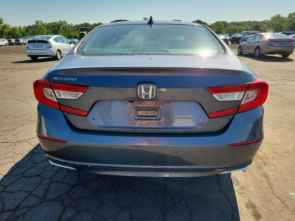 2018 HONDA ACCORD LX 6