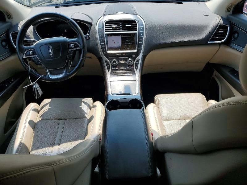 2019 LINCOLN NAUTILUS RESERVE 8
