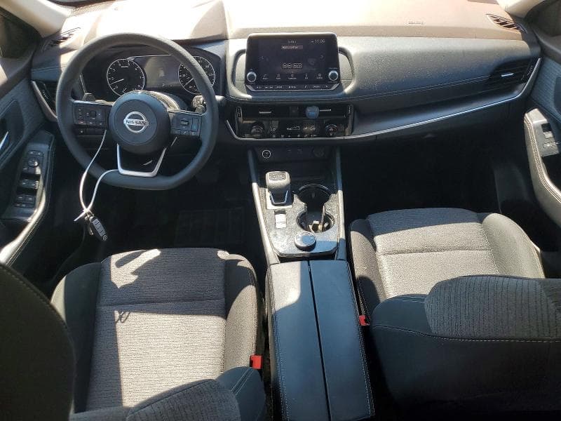 2021 NISSAN ROGUE SV 8