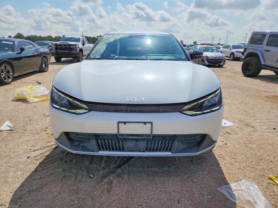 2024 KIA EV6 LIGHT LONG RANGE 5