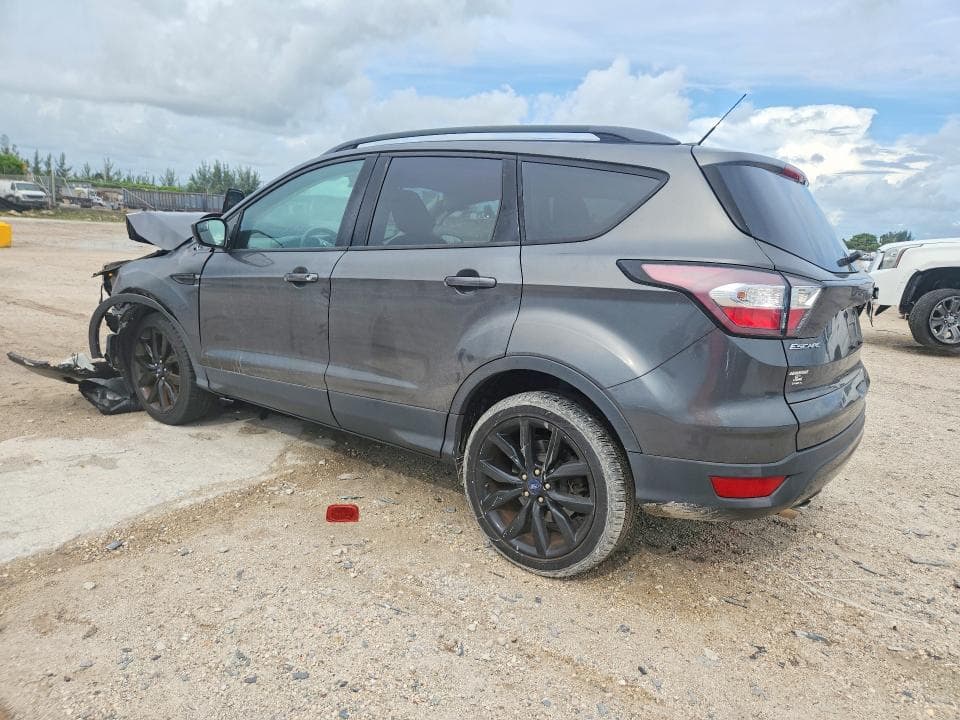 2018 FORD ESCAPE SE 2
