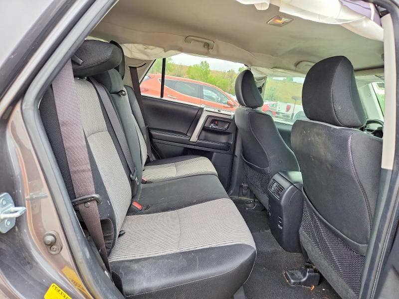 2017 TOYOTA 4RUNNER SR5 11