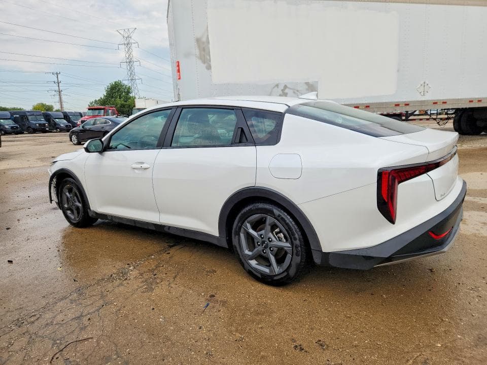 2025 KIA K4 LXS 2