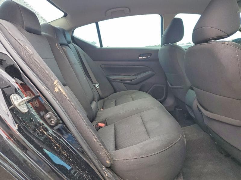 2019 NISSAN ALTIMA S 10