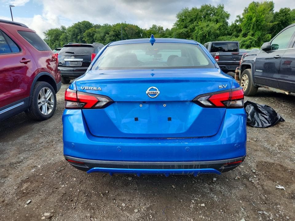 2021 NISSAN VERSA SV 6