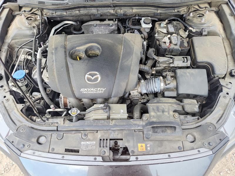 2018 MAZDA 3 11