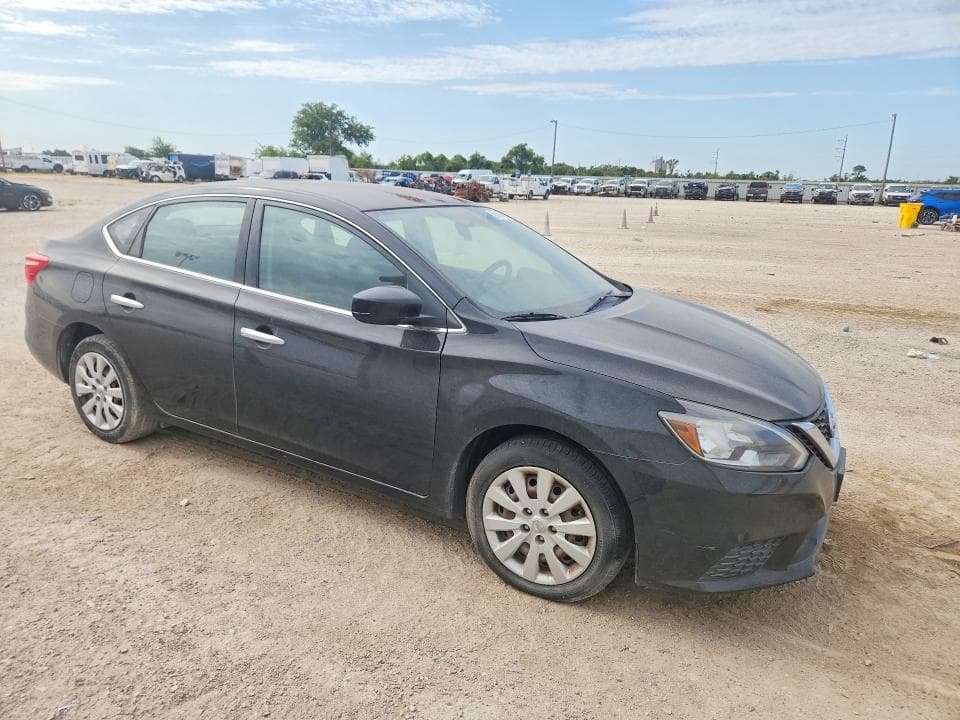 2018 NISSAN SENTRA S 4