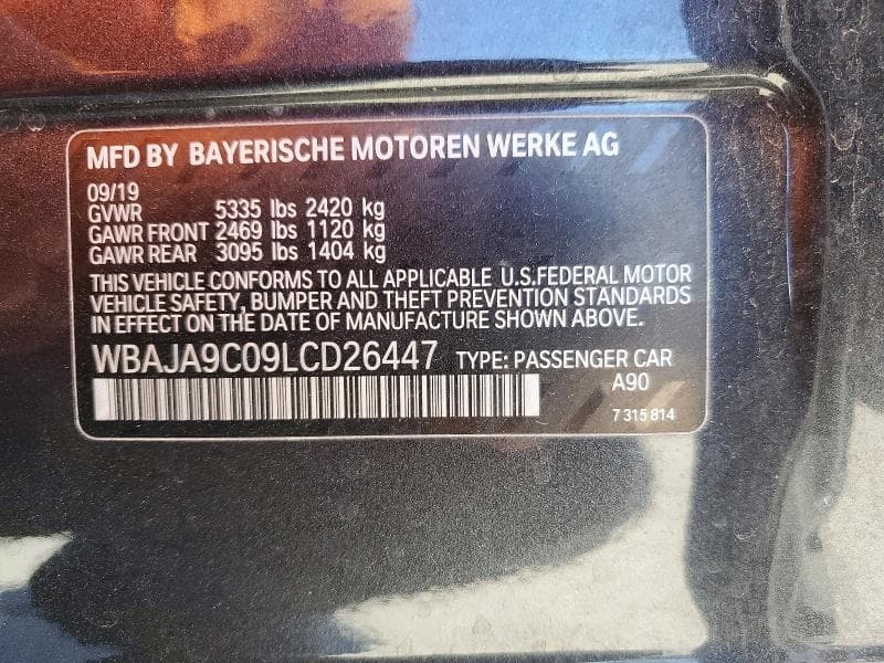 2020 BMW 530E 12