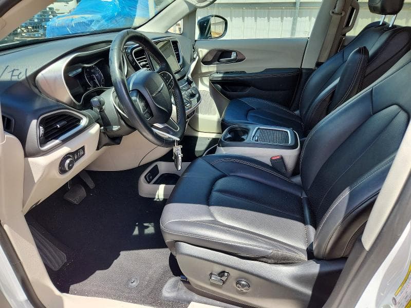 2024 CHRYSLER PACIFICA TOURING L 7