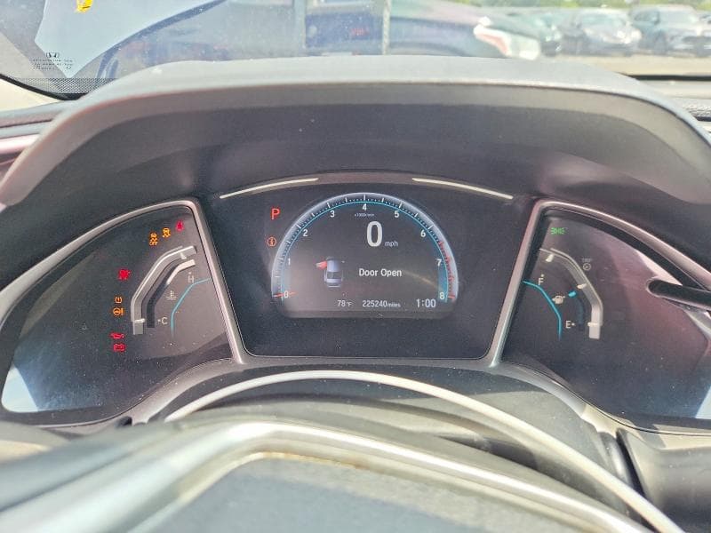 2018 HONDA CIVIC EX 9