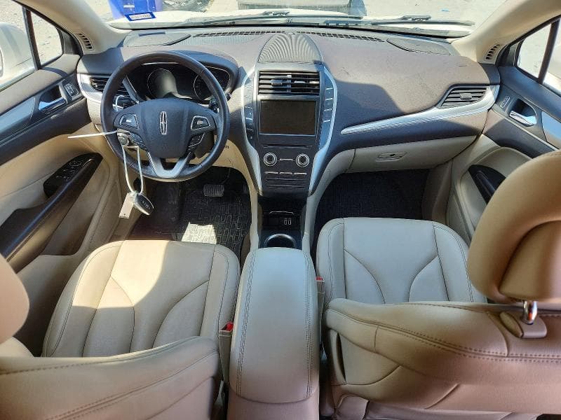 2018 LINCOLN MKC PREMIERE 8