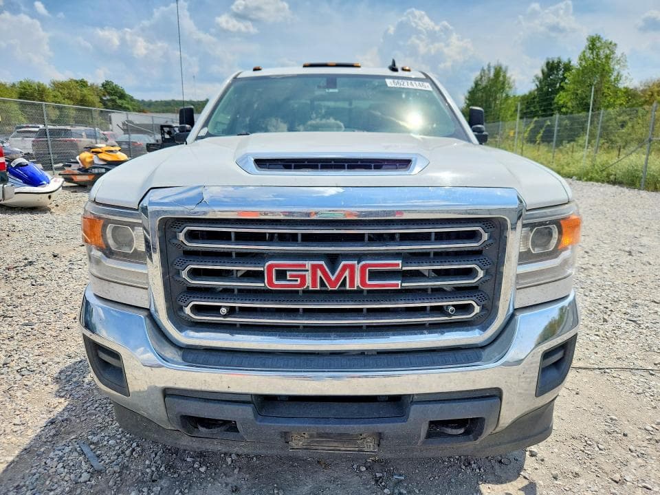 2018 GMC SIERRA K2500 SLE 5