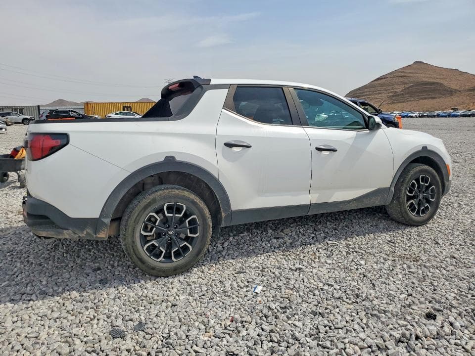 2022 HYUNDAI SANTA CRUZ SE 3
