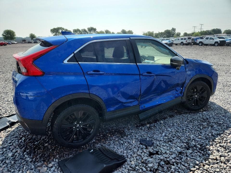 2018 MITSUBISHI ECLIPSE CROSS LE 3