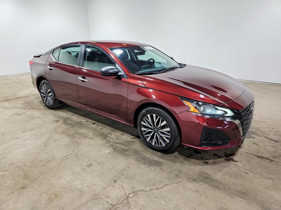 2025 NISSAN ALTIMA SV 4