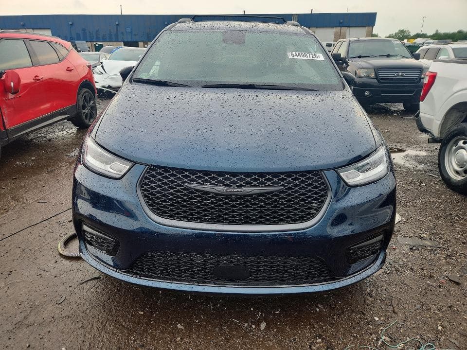 2025 CHRYSLER PACIFICA LIMITED 5