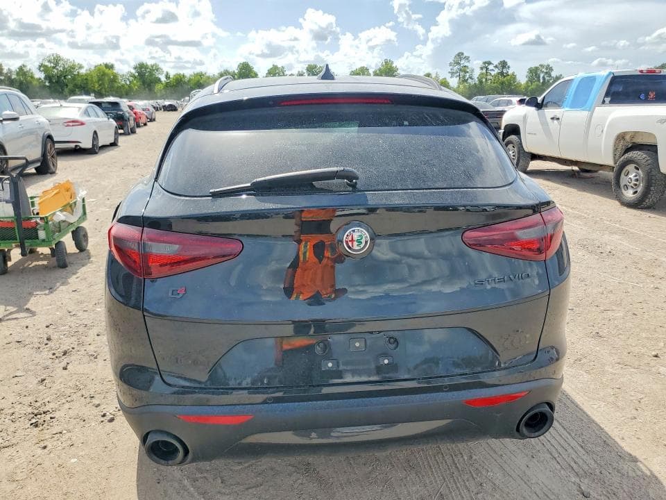 2020 ALFA ROMEO STELVIO 6