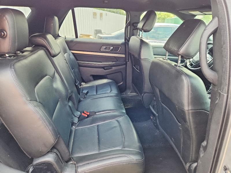 2018 FORD EXPLORER XLT 11