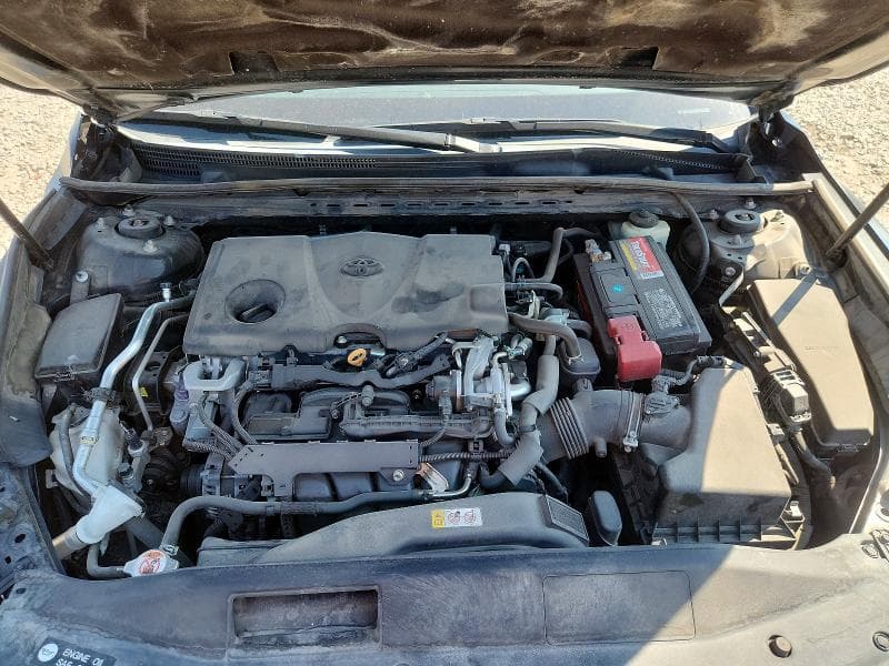 2018 TOYOTA CAMRY XSE 11
