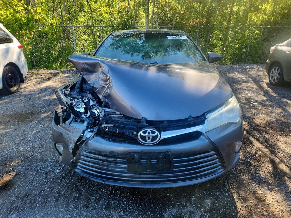 2017 TOYOTA CAMRY LE 5