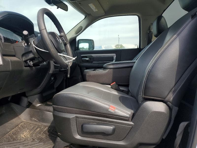 2022 RAM 1500 CLASSIC TRADESMAN 7