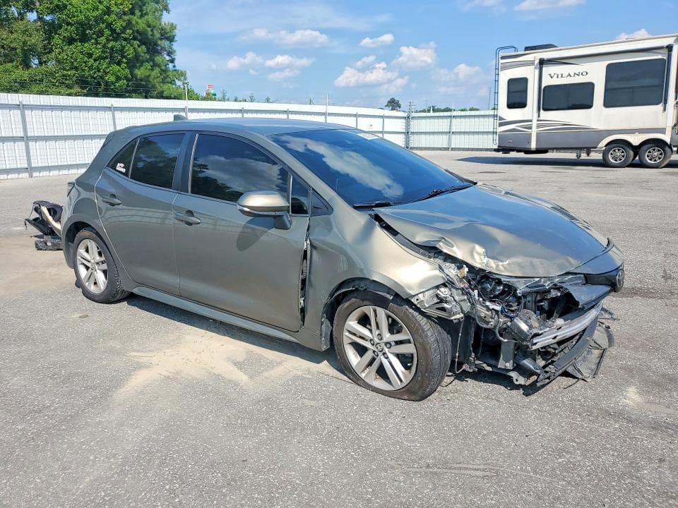 2019 TOYOTA COROLLA SE 4