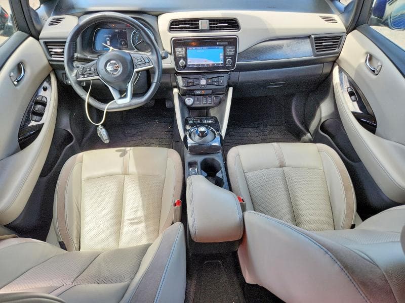 2018 NISSAN LEAF SL 8