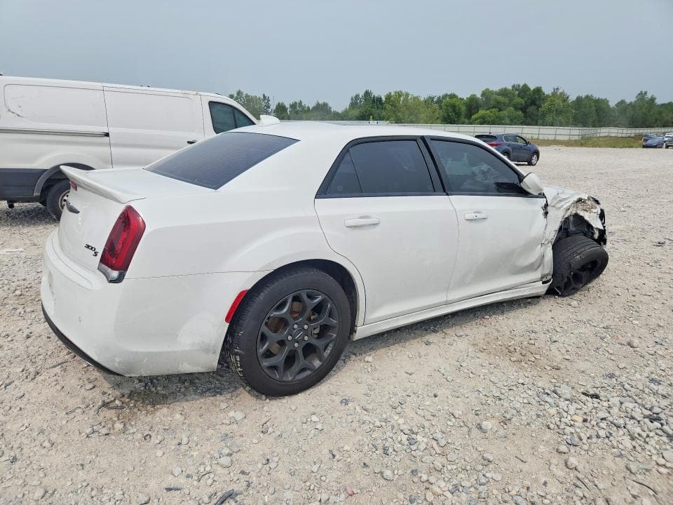 2022 CHRYSLER 300 S 3