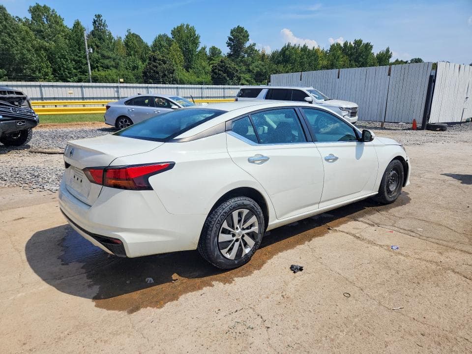 2020 NISSAN ALTIMA S 3