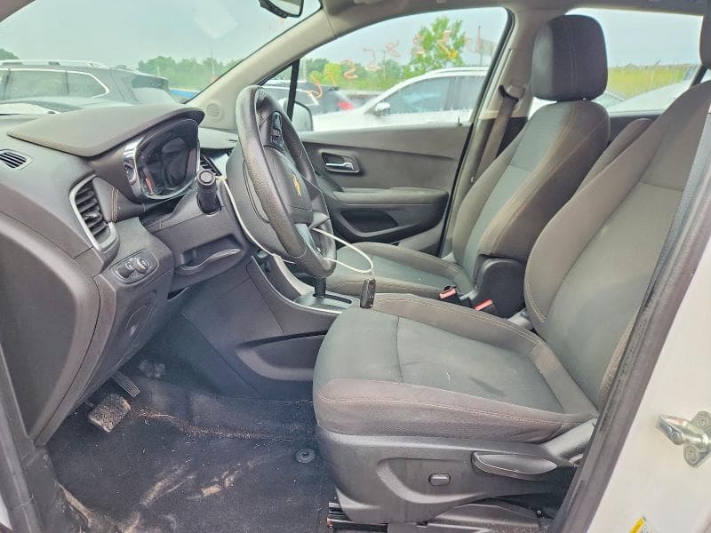 2017 CHEVROLET TRAX LS 7
