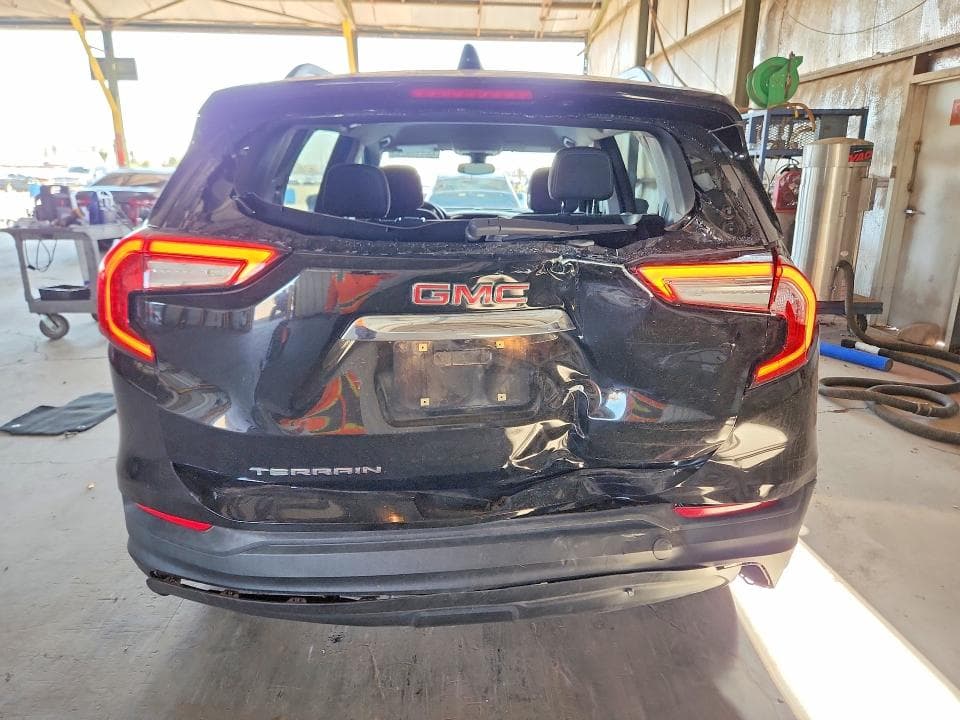 2023 GMC TERRAIN SLE 6