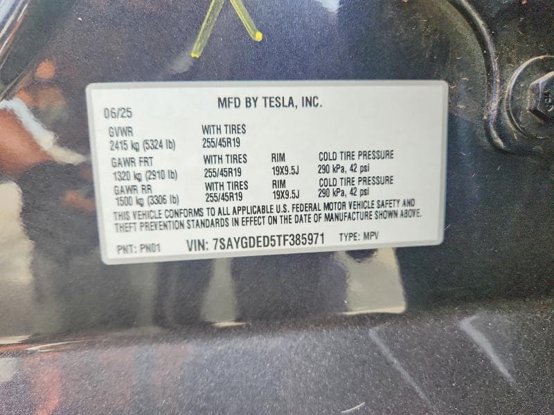 2026 TESLA MODEL Y 13